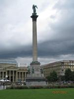 Die Concordia-Statue auf der Jubiläumssäule
