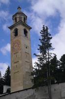 Schiefer Turm in St. Moritz