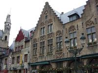 Tag 4 - 6 - Rathausplatz von Brugge (2)