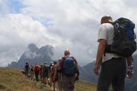 wie auf einer Perlenschnur aufgereit