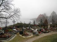 012 Friedhof vorm Wörthersee