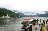 Wir gehen in Puerto Chacabuco an Land