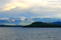 Fahrt durch die chilenische Fjordlandschaft