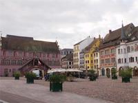 Auf dem Marktplatz von Mulhouse