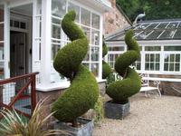 im Garten von Lady Guthrie