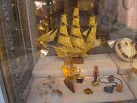 Schiffe aus Bernstein