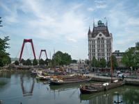 Blick zum ersten Hochhaus Europas, 