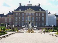 Schloss Het Loo vom Barockgarten gesehen