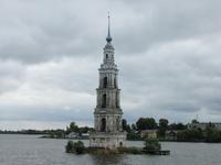Der Glockenturm von Kaljasin