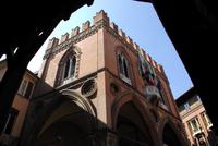 Bologna_Loggia_Mercanti
