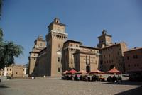 Ferrara_Castello_Estense (1)
