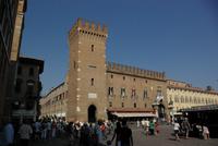 Ferrara_Palazzo_Communale (2)