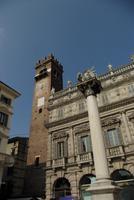 Verona_Piazza_Erbe (2)