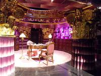 So pink kann nur das Büro der Untersekretärin des Ministers sein