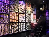 und hier soll man nun den einen richtigen Zauberstab finden ;)