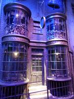 Zauberstäbe gibts bei Ollivanders