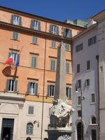 Der von Bernini geschaffene Elefant trägt einen Obelisken