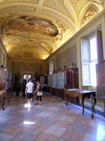 wir wandeln durch prächtige Räume