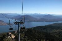 bei der Abfahrt die Aussicht genießen