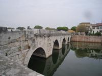 Tiberiusbrücke in Rimini