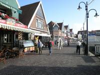 Fußgängerboulevard in Volendam