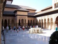 Besuch der Alhambra- Löwenhof