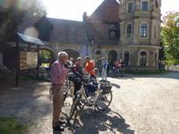 Rast am Schloß Schönfeld