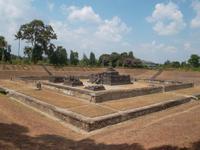 als Extra: uralter Tempel von Sambisari