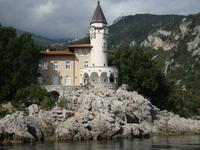 Hier wohnt ein Millionär