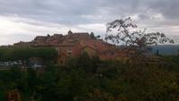 Farbenfrohes Roussillon