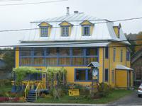 Zénon, uriges Café