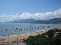 107 Rückkehr der Fischer am Strand von Quy Nhon