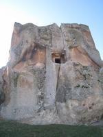 Löwenreliefs an Grabkammern in Aslantas