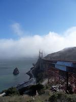 Vernebelter Blick auf die Golden Gate Brücke