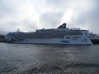 Die Norwegian Jewel treffen wir unterwegs noch öfter