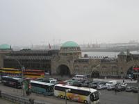 Landungsbrücken und unser Bus