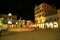 Plaza Vieja am Abend