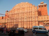 Hawa Mahal (Palast der Winde) wird sehr gern fotografiert. 