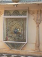 Pfauenmosaik im Palasthof