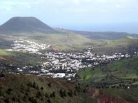 Blick vom Aussichtspunkt Haria in das Tal der 1000 Palmen