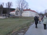 Auf dem Weg zum Schloss Mayerling
