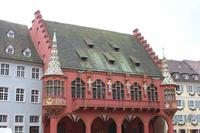Vier Habsburger Herrscher am Historischen Kaufhaus
