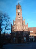 Altstädter Rathaus mit Rolandsfigur in Brandenburg a. d. Havel