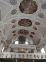 im Inneren der Kirche Sankt Johannes in St. Johann in Tirol