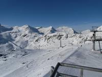 verschneite Berggipfel