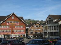 Am Landsgemeindeplatz in Appenzell