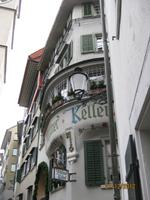 Entlang der Gassen durch Zürich