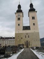 hier die Westseite des Doms