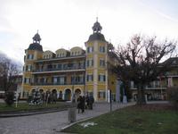 das berühmte Schloss am Wörthersee........