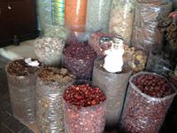 020 auf dem traditionellen Gewürzsouq